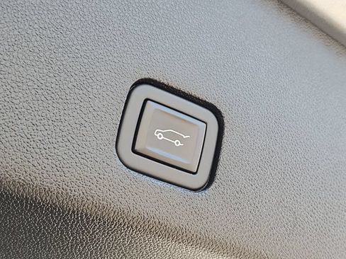 Used 2024 Cadillac XT6 Premium Luxury w/ LPO, Floor Liner Package AWD/4WD image 42