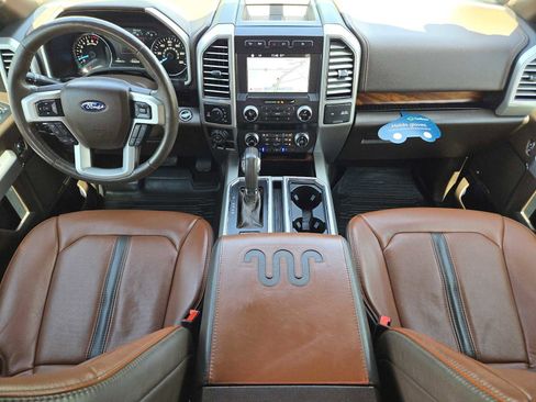 Used 2019 Ford F150 King Ranch w/ Equipment Group 601A Luxury AWD/4WD image 24