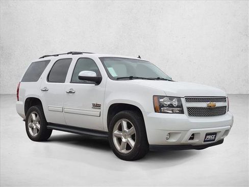 Used 2013 Chevrolet Tahoe LT w/ Texas Edition RWD image 3