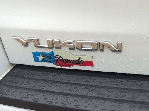 Certified 2018 GMC Yukon SLE w/ Convenience Package image 33