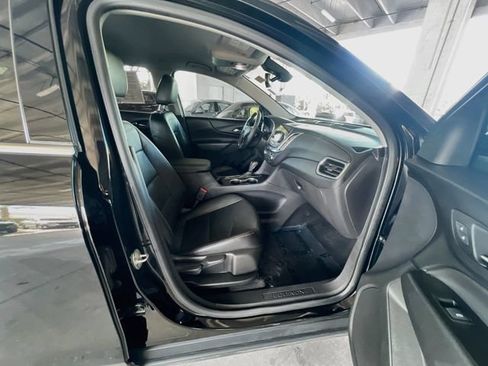 Used 2020 Chevrolet Equinox LT w/ Midnight Edition FWD image 30
