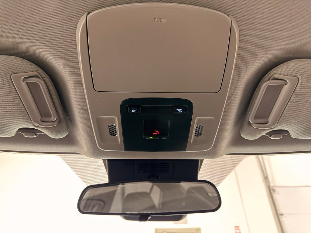 Used 2025 Toyota Camry LE FWD image 20