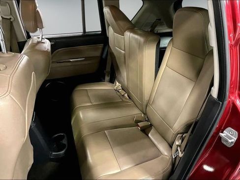 Used 2014 Jeep Compass Limited w/ Sun/Sound Group FWD image 20