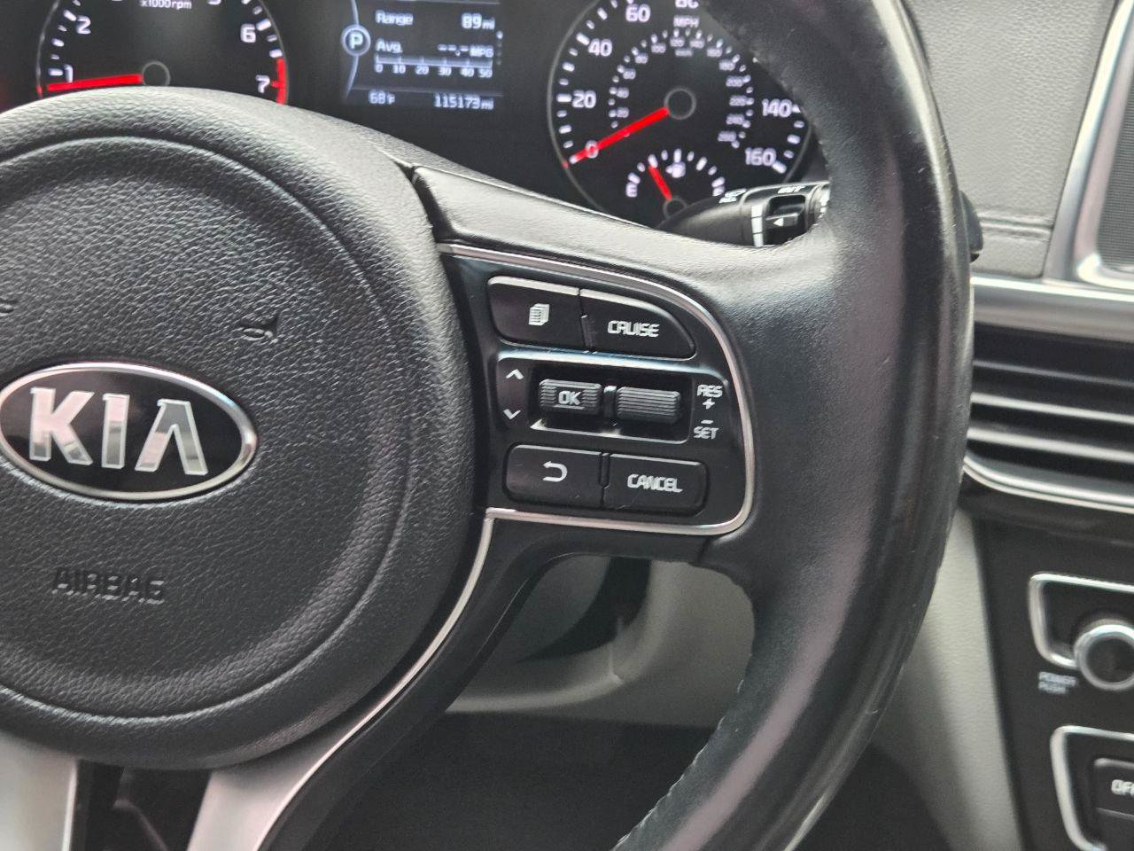 Used 2018 Kia Optima EX FWD image 25