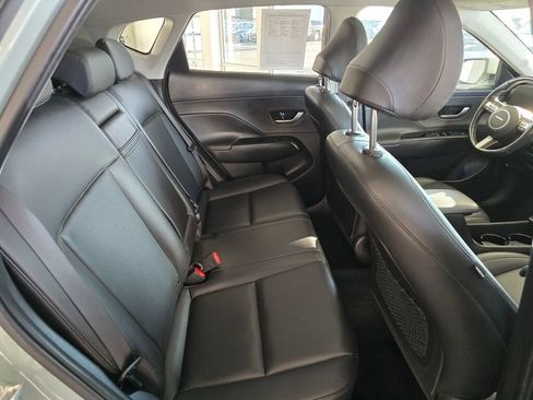 Used 2024 Hyundai Kona Limited image 42