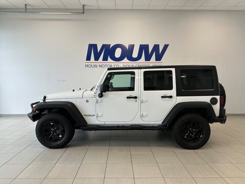 Used 2017 Jeep Wrangler Unlimited Sport AWD/4WD image 1