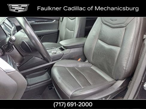 Used 2023 Cadillac XT5 Premium Luxury image 13