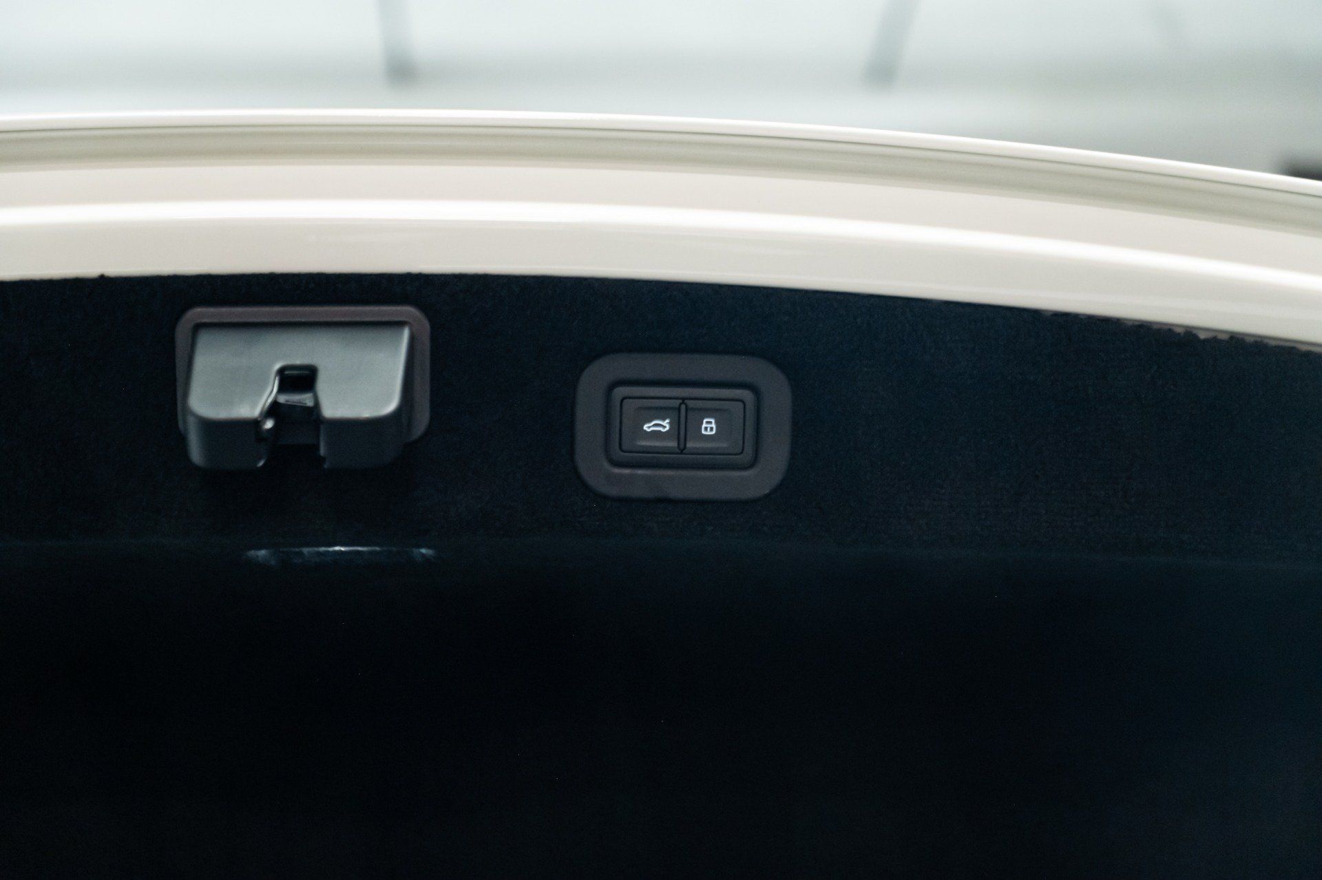 Used 2021 Bentley Flying Spur W12 AWD/4WD image 74