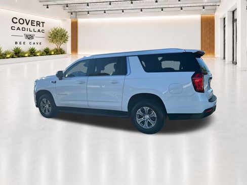 Used 2023 GMC Yukon XL SLE w/ Gmc Pro Safety Plus Package RWD image 10