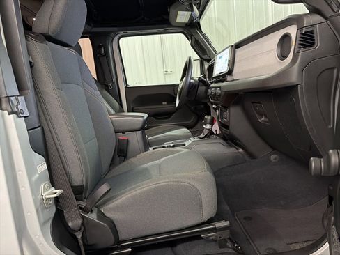 Used 2024 Jeep Wrangler Sport image 25