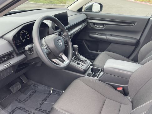Used 2026 Honda CR-V LX image 10
