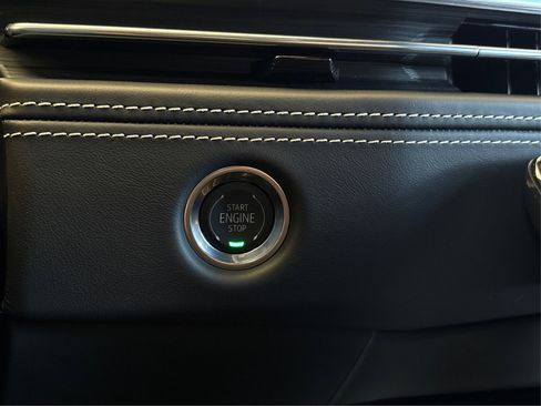 New 2026 Cadillac Escalade Platinum Sport w/ LPO, ONYX Package image 28