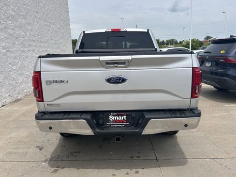 Used 2017 Ford F150 Lariat w/ Equipment Group 502A Luxury AWD/4WD image 5