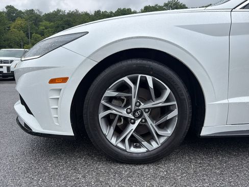 Certified 2022 Hyundai Sonata SEL FWD image 9