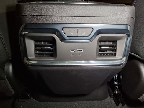 New 2025 GMC Sierra 1500 Denali w/ Technology Package image 9