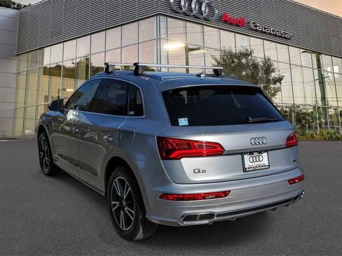 Used 2020 Audi Q5 e Prestige w/ Prestige Package image 2