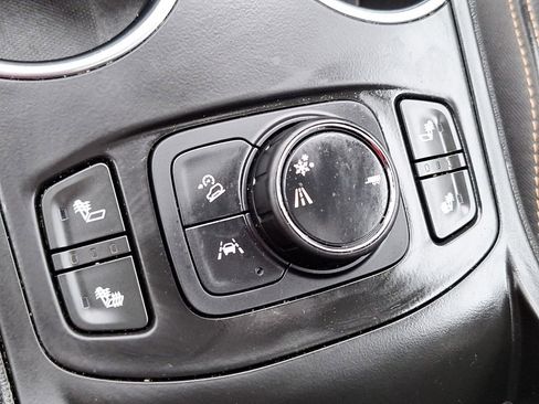 Used 2018 GMC Terrain SLT w/ Preferred Package image 24