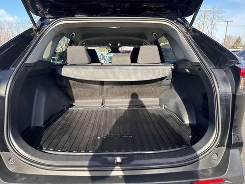 Used 2023 Toyota RAV4 LE image 16