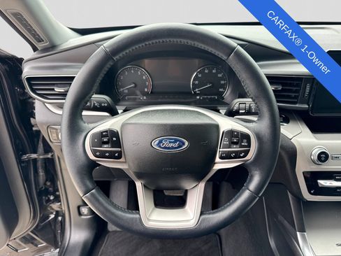 Used 2023 Ford Explorer XLT w/ Equipment Group 202A AWD/4WD image 27
