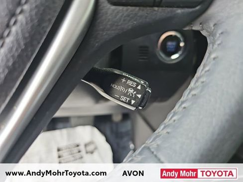 Used 2017 Toyota Corolla XSE image 16