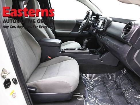 Used 2019 Toyota Tacoma SR image 21