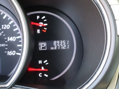 Used 2012 Nissan Murano SV AWD/4WD image 45
