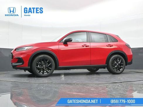 Used 2025 Honda HR-V Sport image 43