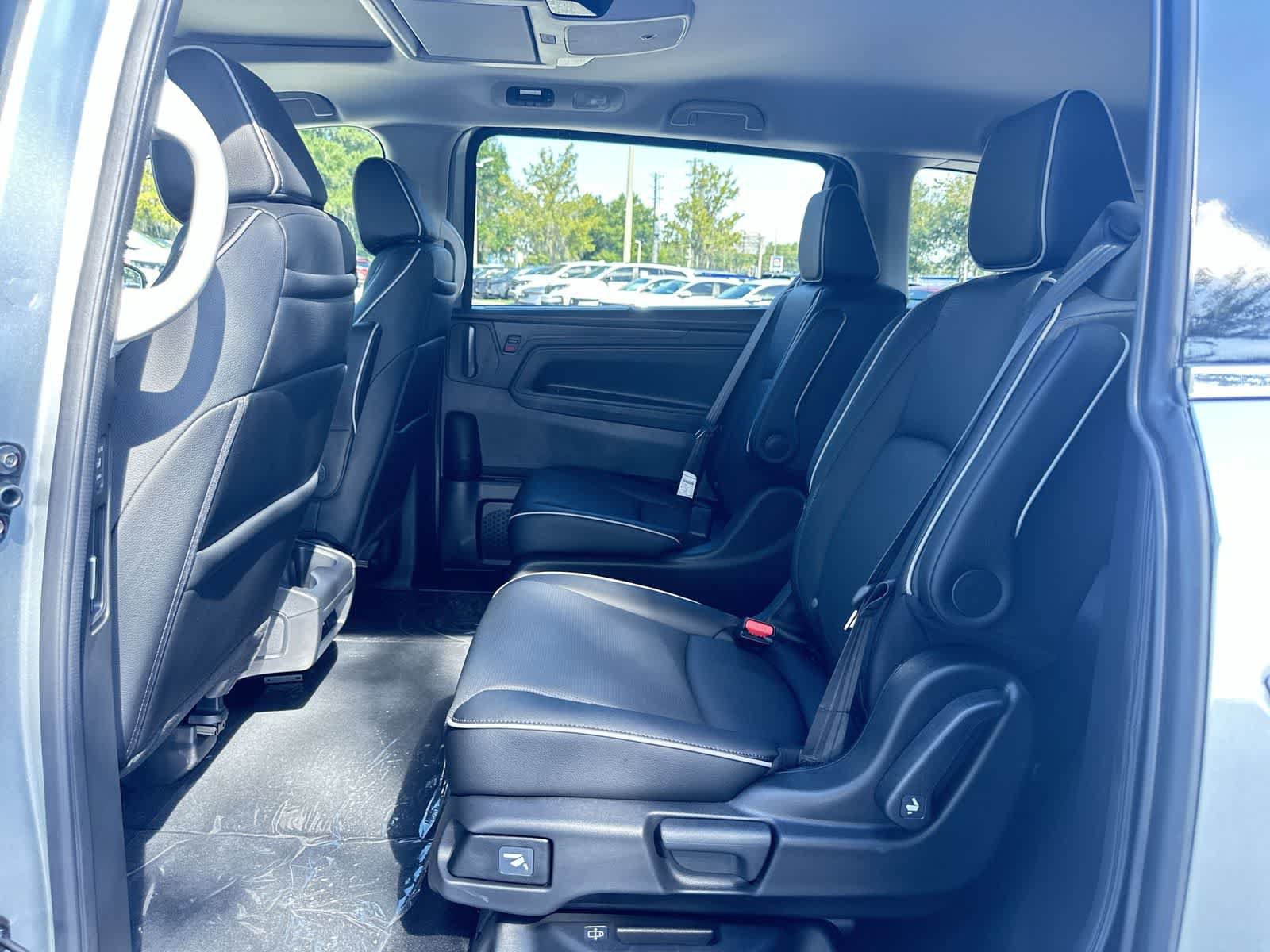 New 2026 Honda Odyssey Elite image 14
