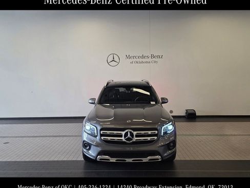 Used 2022 Mercedes-Benz GLB 250 image 2
