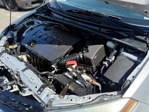 Used 2015 Toyota Corolla S FWD image 12