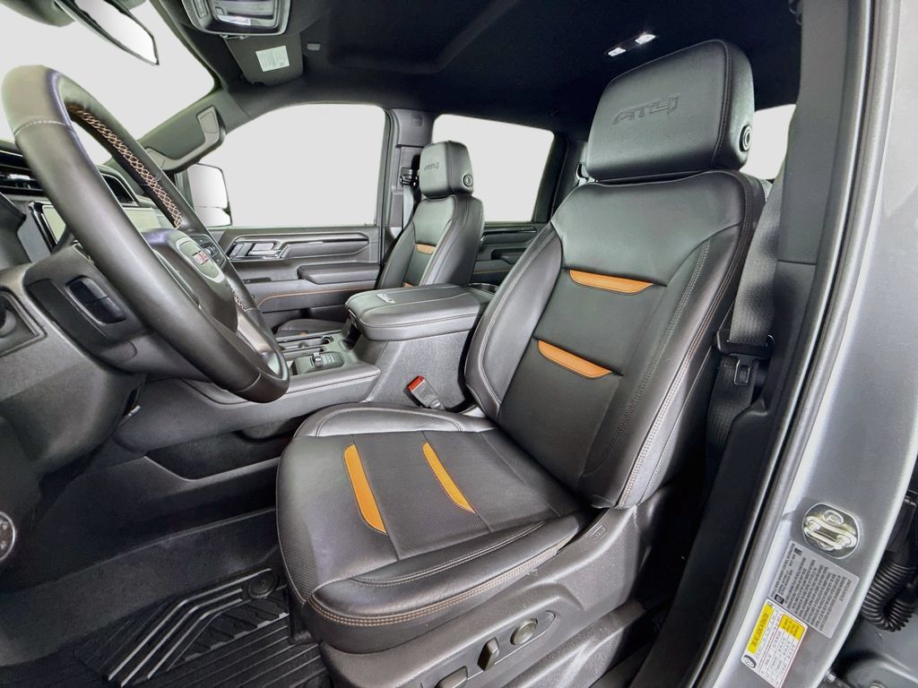 Used 2026 GMC Sierra 3500 AT4 AWD/4WD image 22