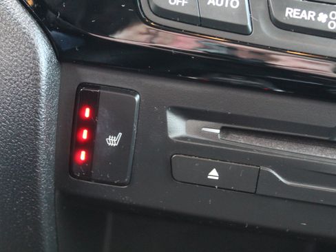 Used 2021 Honda Pilot Touring image 50