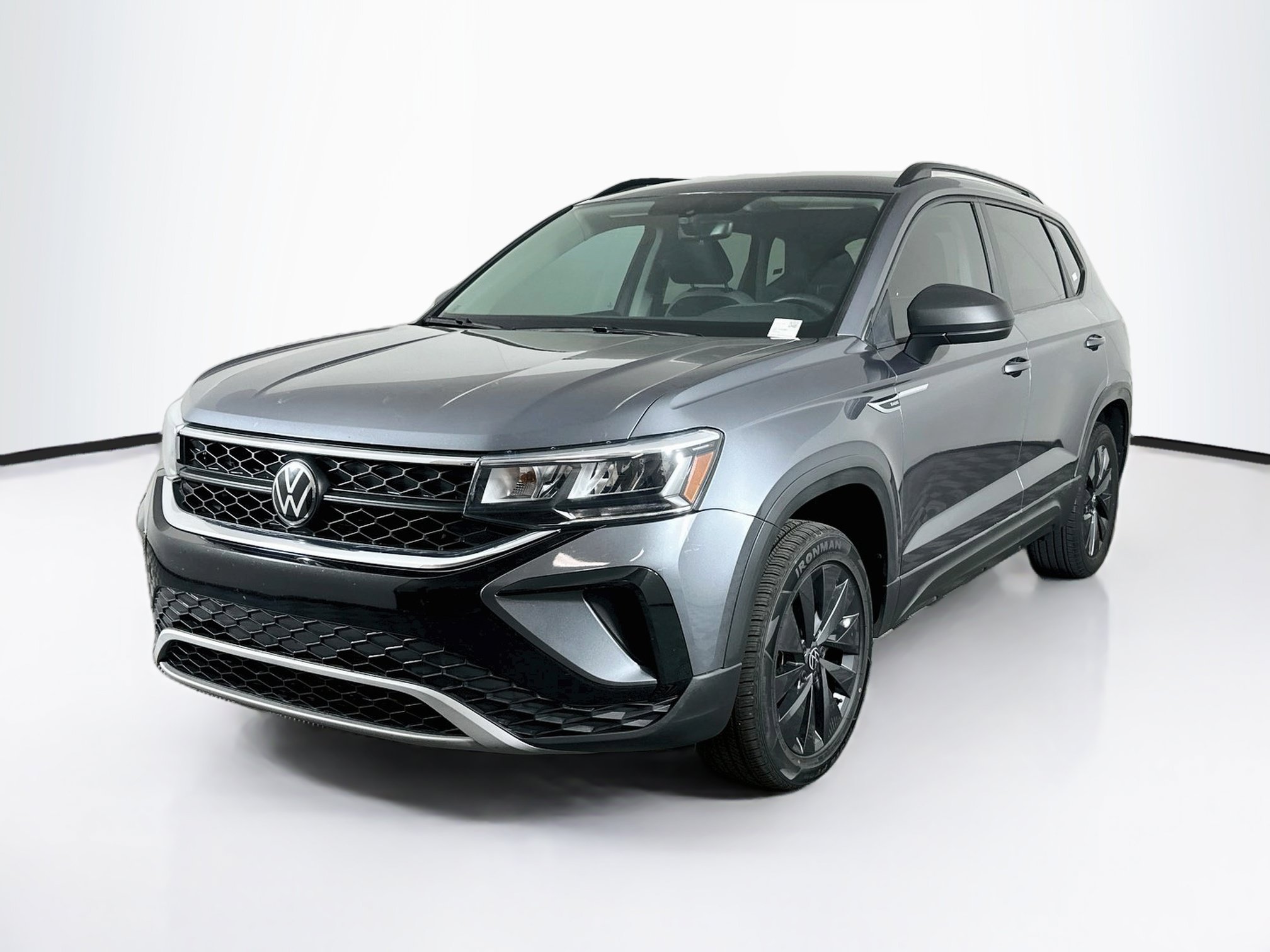 Used 2023 Volkswagen Taos S FWD image 3