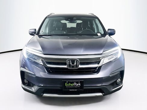Used 2022 Honda Pilot Touring image 2