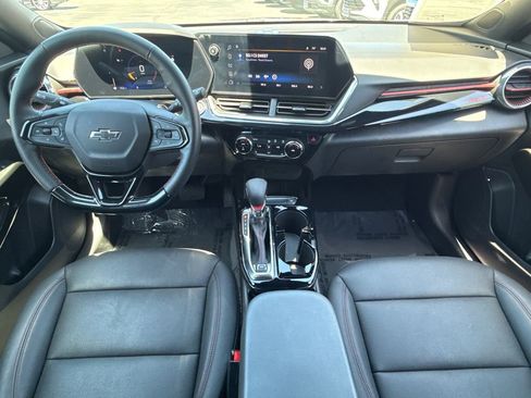 Used 2026 Chevrolet Trax RS image 18