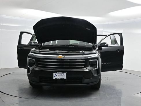 New 2026 Chevrolet Traverse LT w/ Sun and Wheel Package FWD image 58
