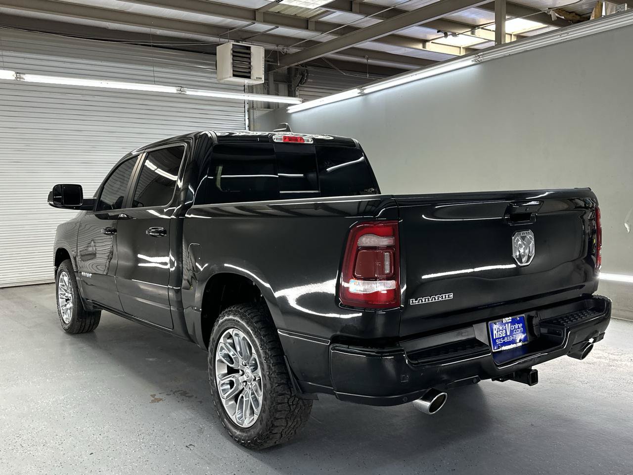 Used 2024 RAM 1500 Laramie RWD image 7