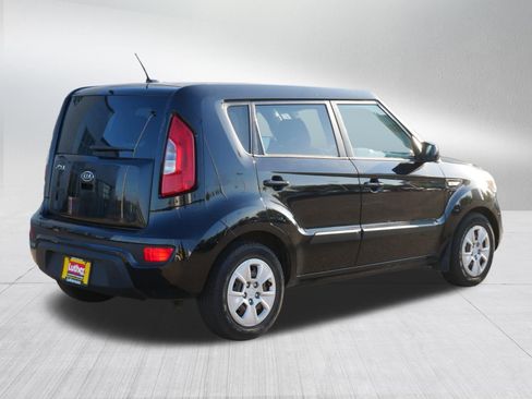 Used 2012 Kia Soul FWD image 7