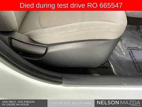 Used 2014 Hyundai Accent GS image 27