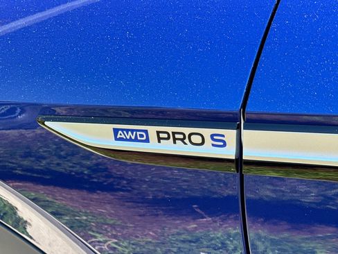 Used 2022 Volkswagen ID.4 Pro S AWD/4WD image 33