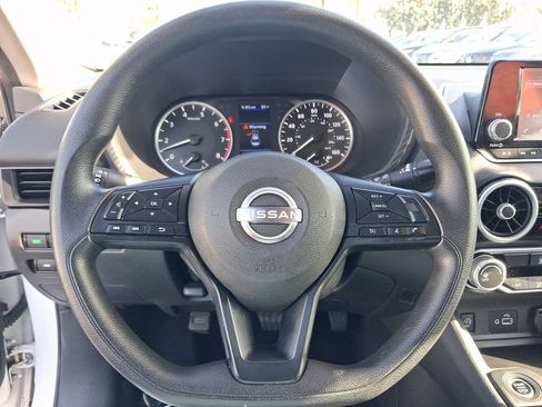 Used 2024 Nissan Sentra S FWD image 16