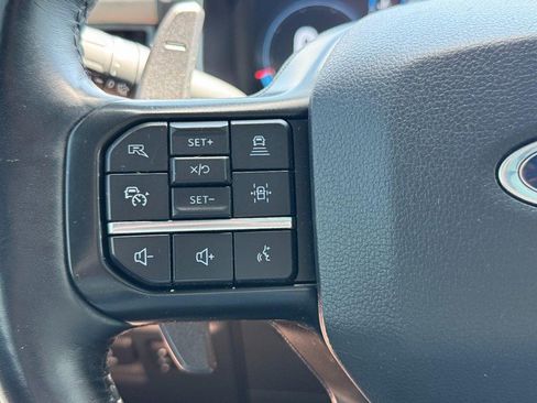Used 2022 Ford F150 Raptor w/ Raptor 37 Performance Package AWD/4WD image 17