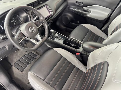 Used 2023 Nissan Kicks SR w/ SR Premium Package image 4