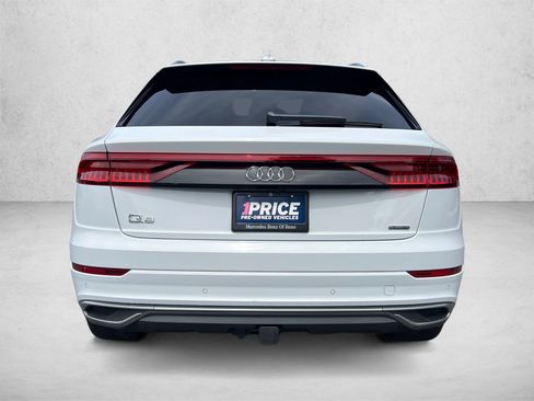Used 2019 Audi Q8 Prestige AWD/4WD image 6