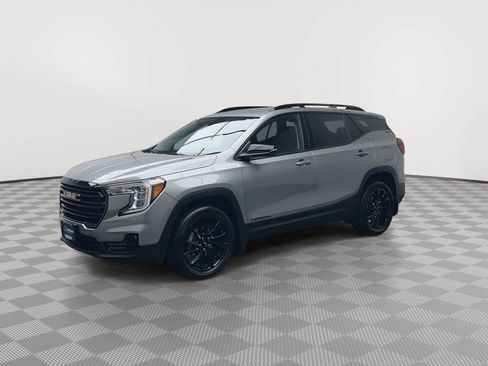 Certified 2023 GMC Terrain SLT w/ Elevation Edition AWD/4WD image 36