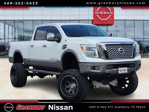 Used 2019 Nissan Titan Platinum Reserve w/ Platinum Utility Package image 1