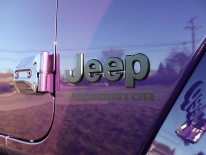 New 2026 Jeep Gladiator Sport