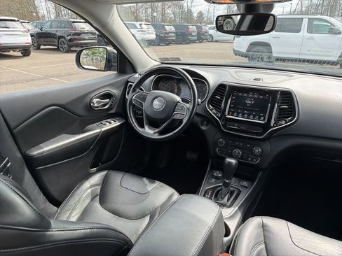 Certified 2020 Jeep Cherokee Limited AWD/4WD image 10