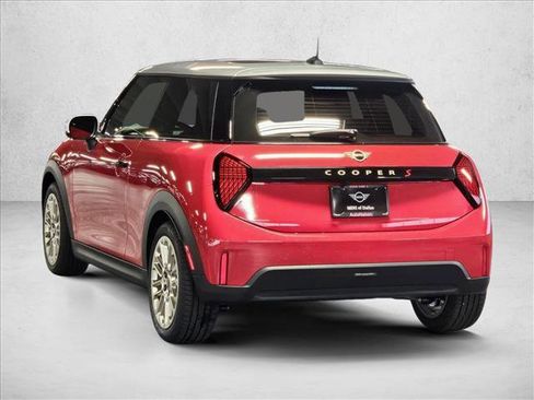 Certified 2025 MINI Cooper S image 7