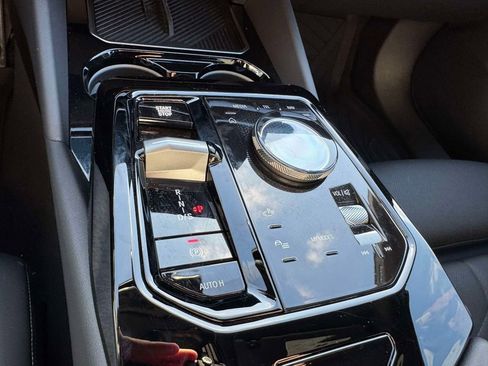 New 2026 BMW 530i xDrive 530i xDrive w/ M Sport Package image 15